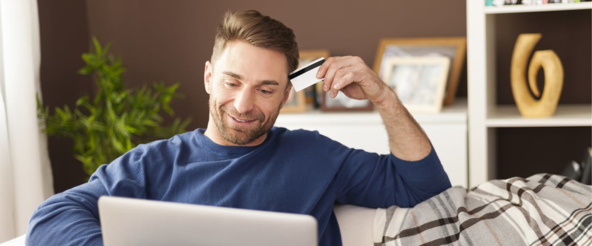 Is it better to have a secured loan or unsecured loan?